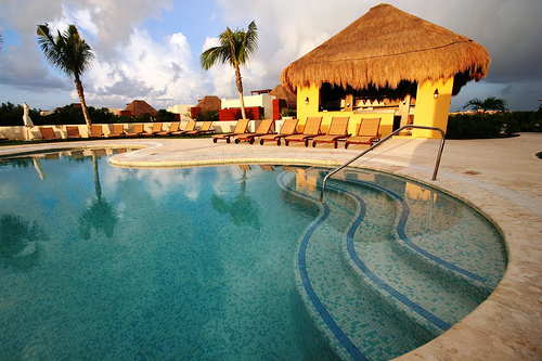 Mayakoba pool